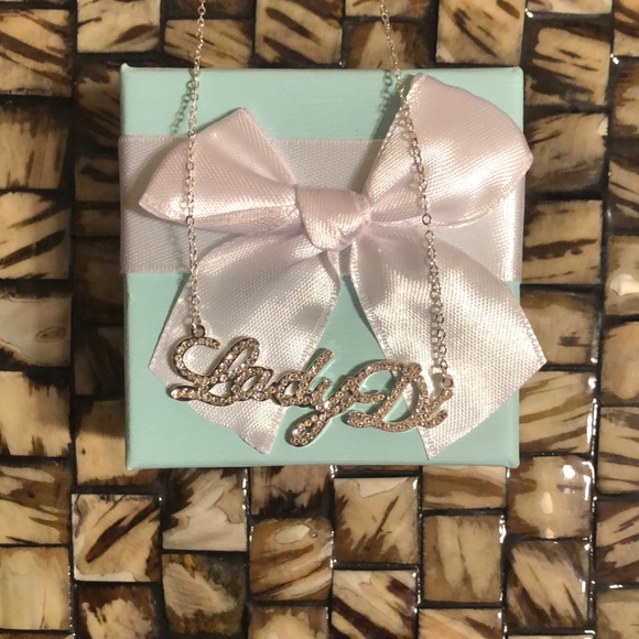 LADY DI Diamond Name Plate Silver Necklace - Picture 11 of 11